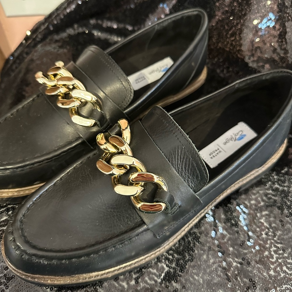 Women’s 10 Aqua College Loafers NWOT